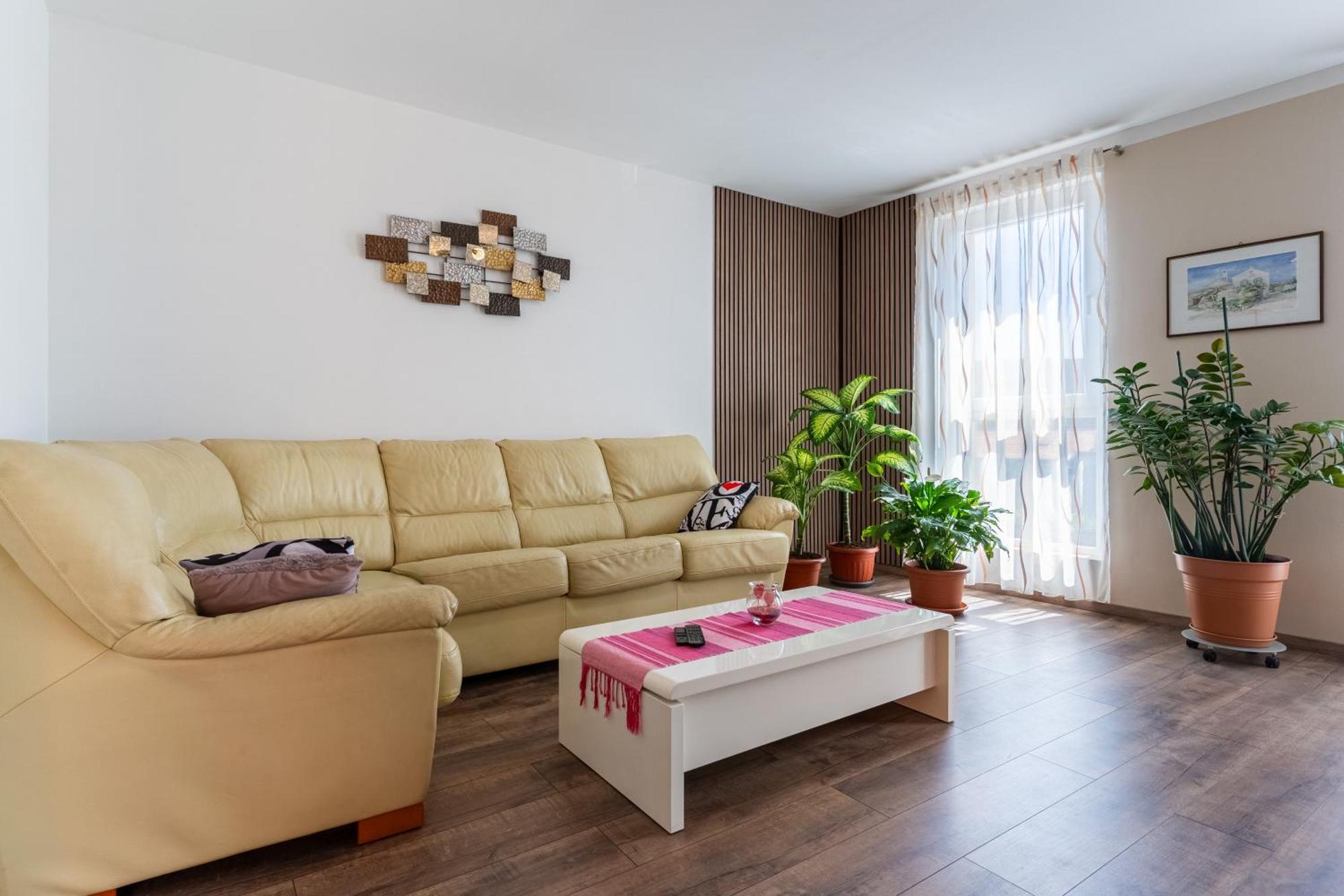 Apartman Laura Cres Exterior photo