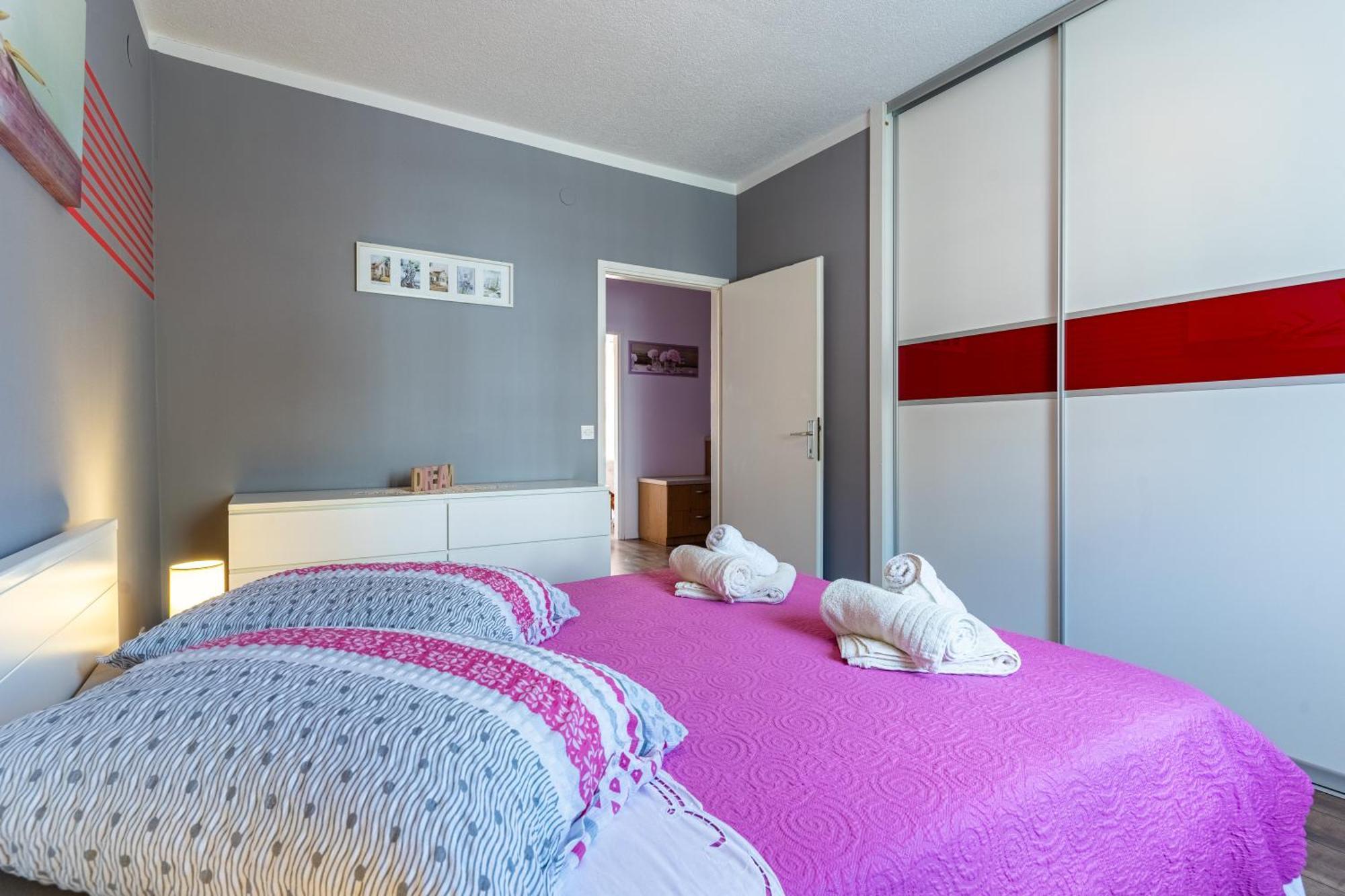 Apartman Laura Cres Exterior photo