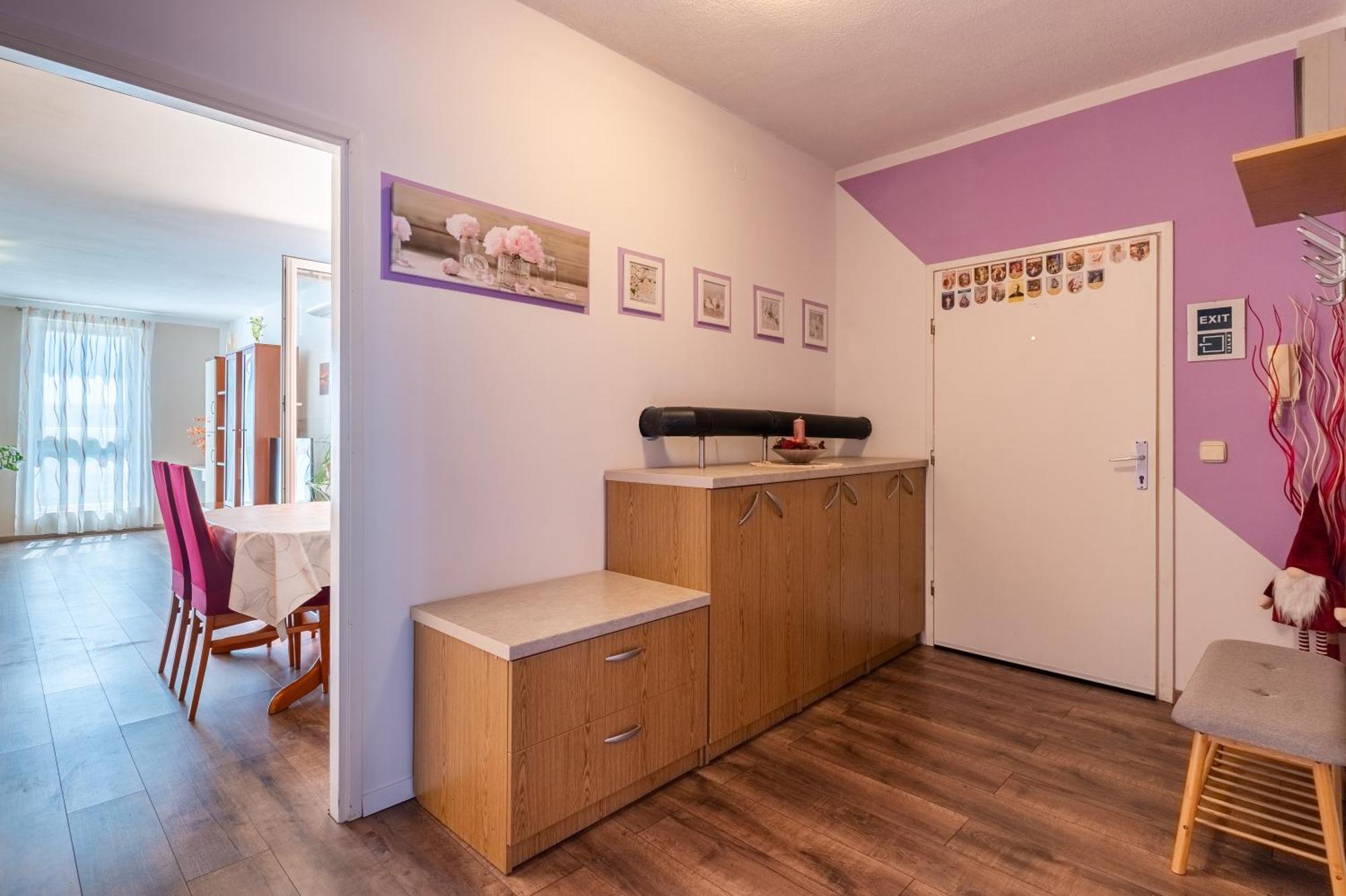 Apartman Laura Cres Exterior photo